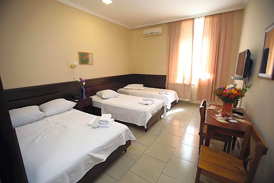 Route Hotel