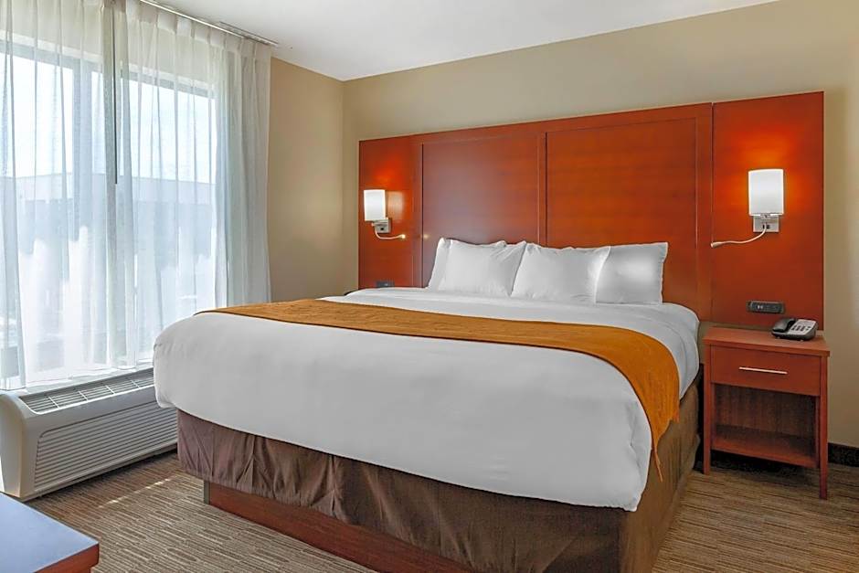 Comfort Suites Oshkosh