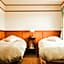 Hakuba Pension & Log Hotel Meteor