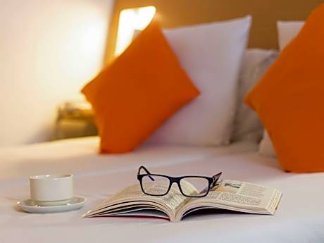 Superior Room With 2 Single Beds And Sofa