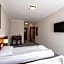Hit Hotel
