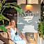 Flamingo Hotel & Spa - Pet Friendly