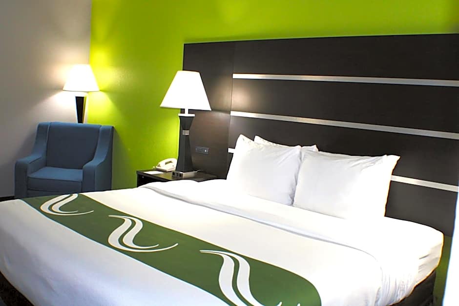 Quality Inn & Suites Bedford West