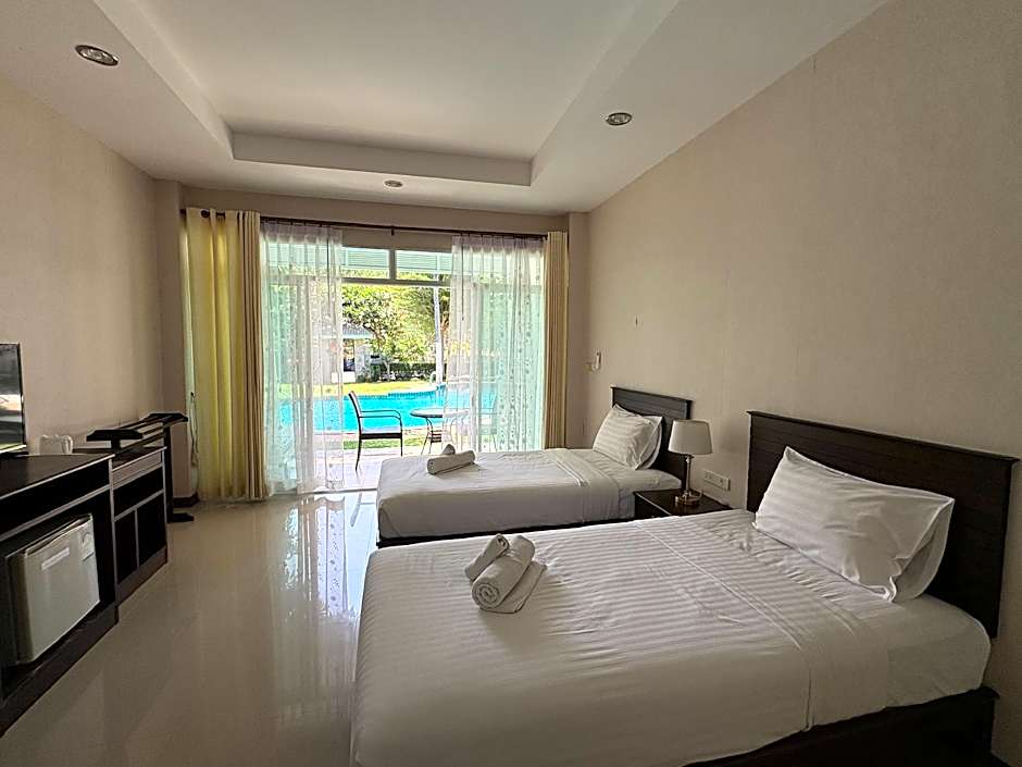 Baan Jeen Hotel Samroiyod Beach