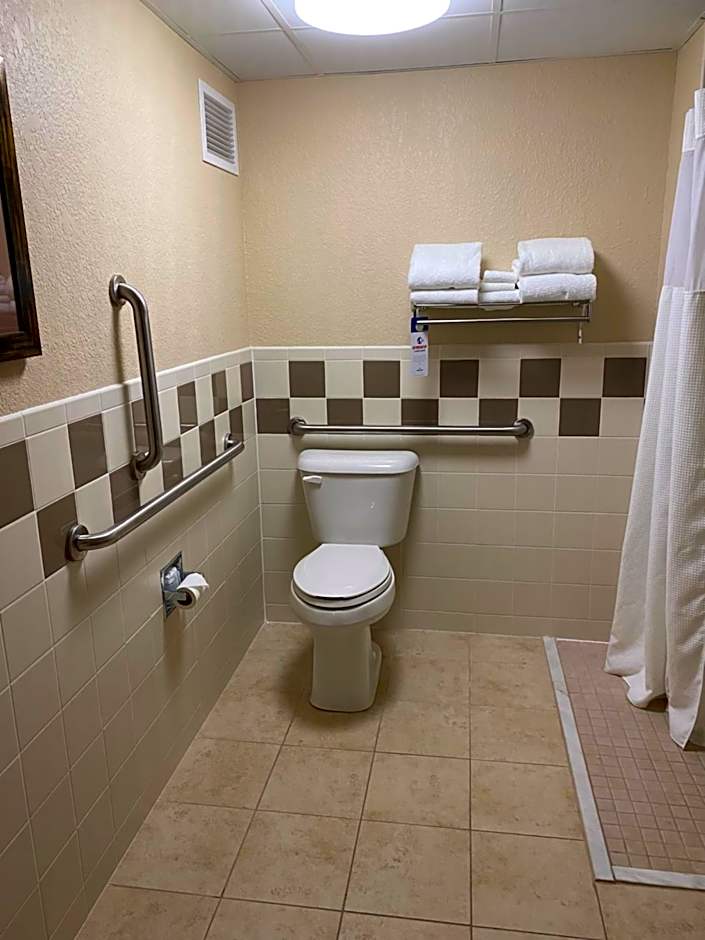 AmericInn by Wyndham Anamosa