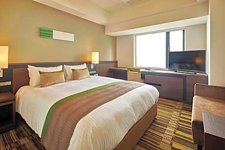 Standard Triple Room - Non-Smoking