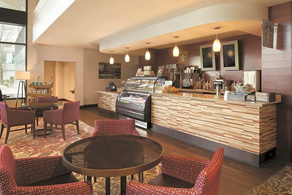 Hilton East Brunswick