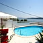 Charming Villa Marin, 30 meters From The Beach, Pool heated, Split-Trogir area