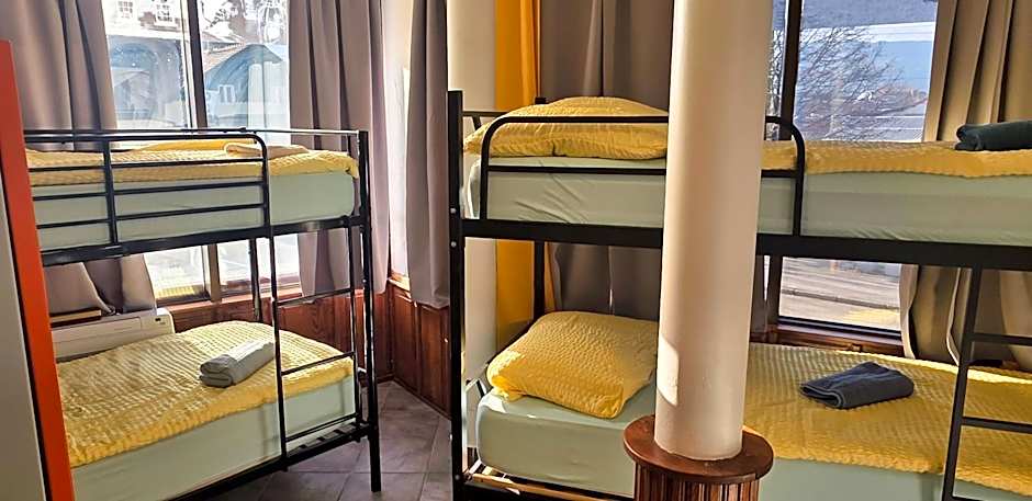 Bled Lesce station rooms and depo