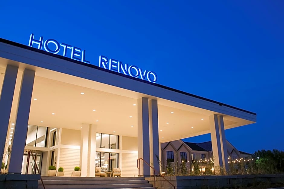 Hotel Renovo Des Moines Urbandale,Tapestry Collection Hilton