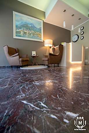 Hotel Moderno
