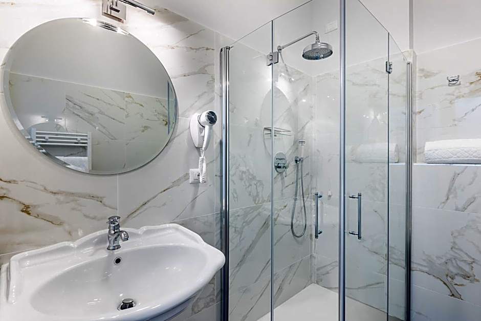 3110 ArtHotel