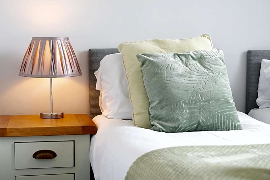 Teviotside Travel Inn