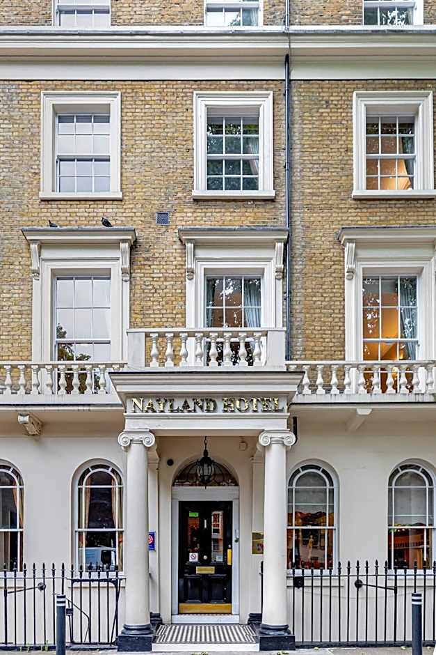 Nayland Hotel