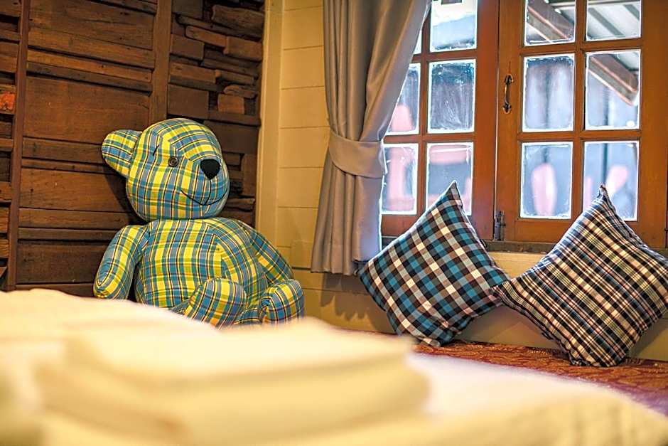 Suankaew​ art​ hostel​