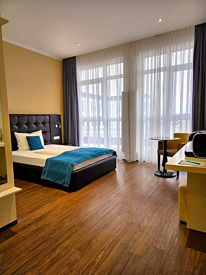 RheinCity Hotel & Boardinghouse