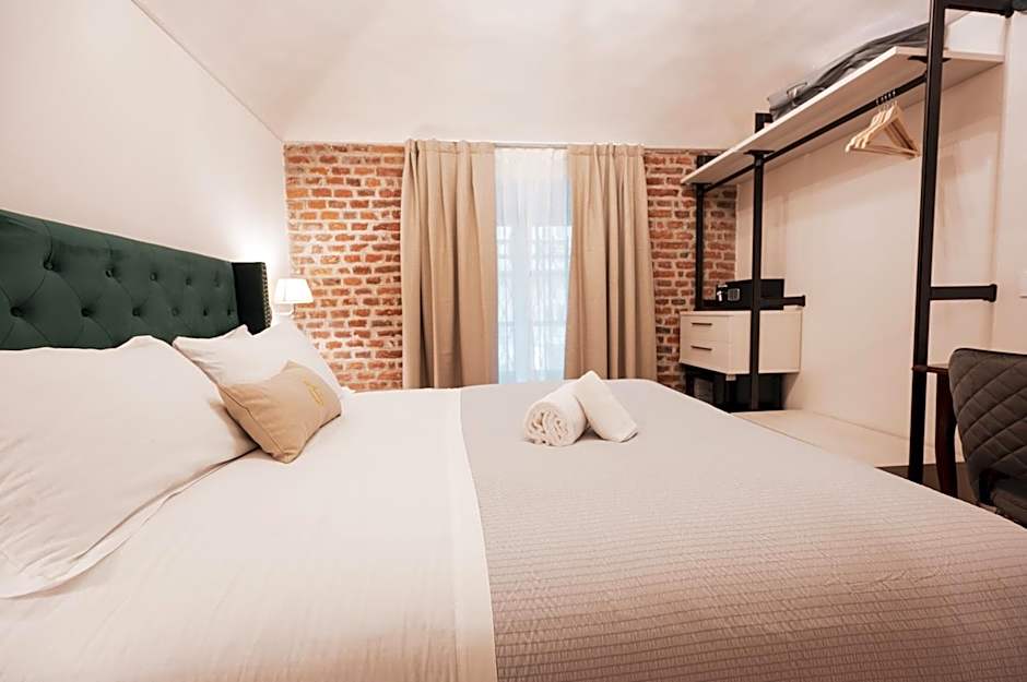 Carlo Felice Boutique Hotel