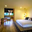 Clio Apartment