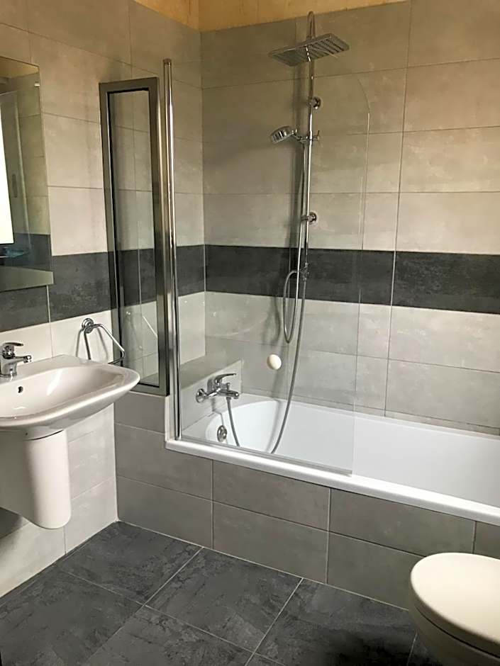 The Cloisters Bed And Breakfast