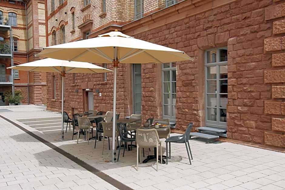 Amelie No 1 Hotel & Appartements