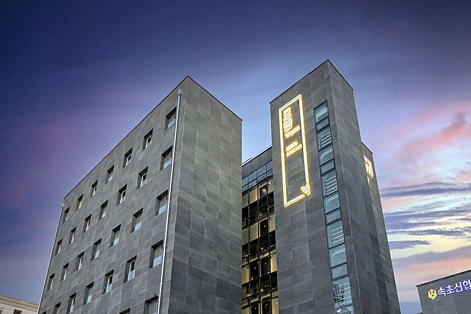 Moyen Hotel Sokcho