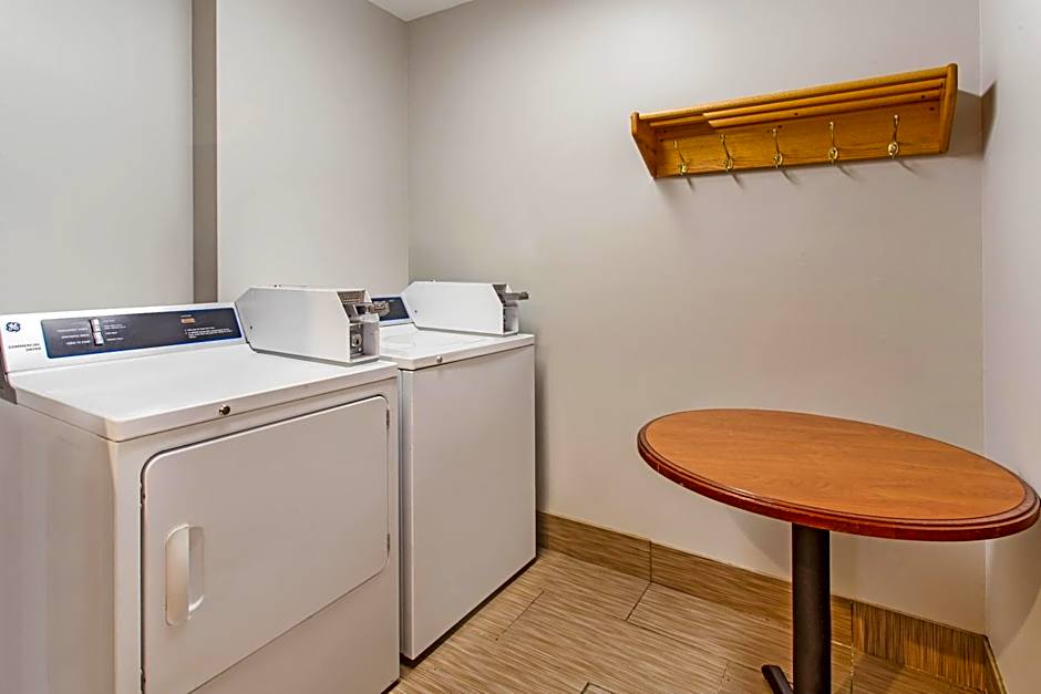 Hawthorn Suites by Wyndham Allentown-Fogelsville