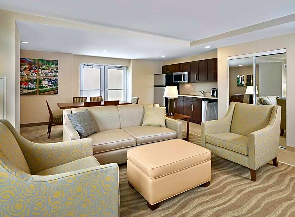 Homewood Suites By Hilton Halifax Downtown