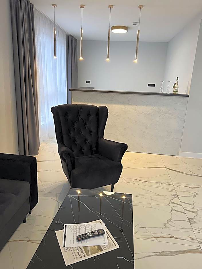 Hotel Lantier & Swimming Pool Zone