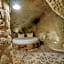 Solem Cave Suites