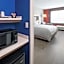 Holiday Inn Express & Suites Lubbock Central - Univ Area By IHG