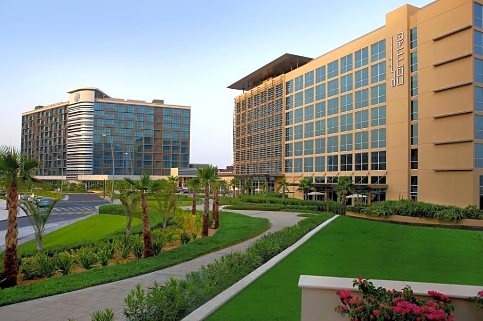 Yas Plaza Marina By Ihg