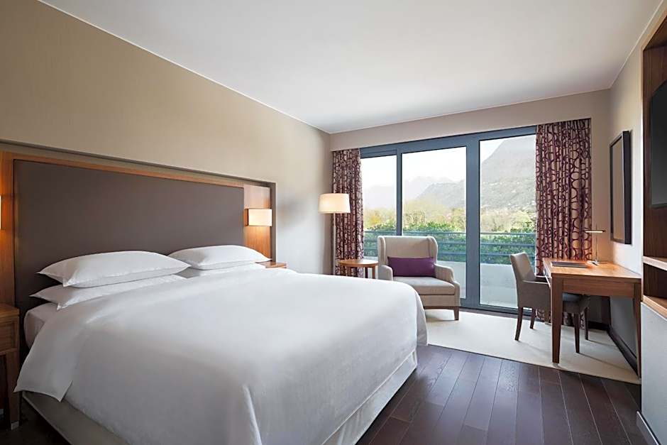 Sheraton Lake Como Hotel