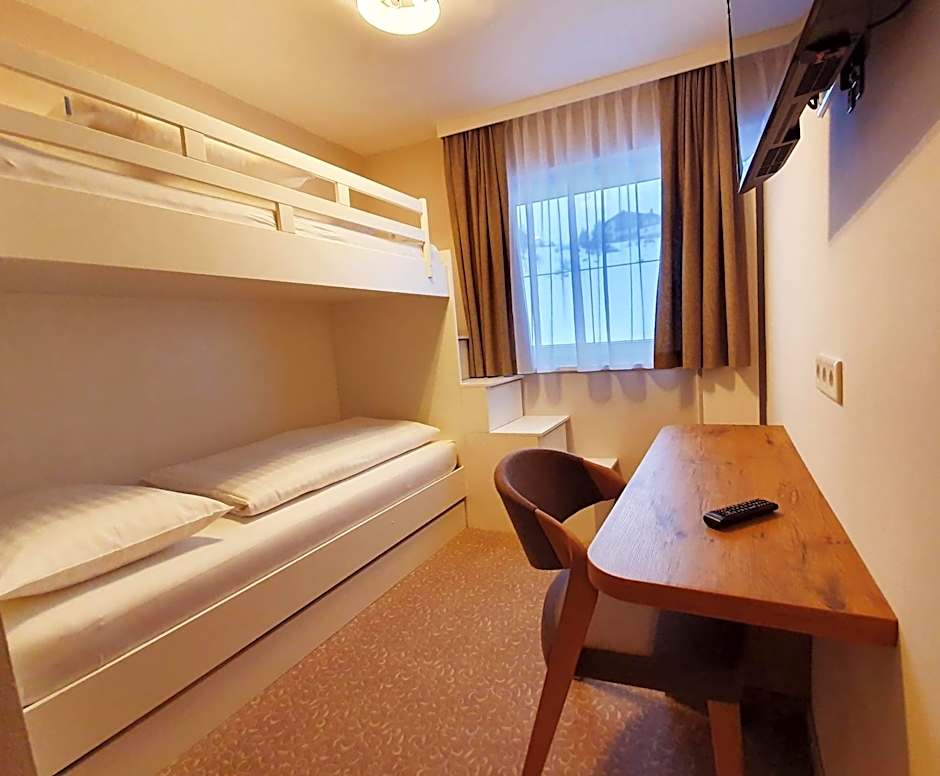 Austria Alpinhotel Ski IN Ski OUT an der Edelweissbahn