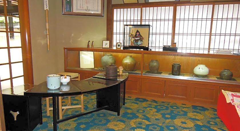 Ryokan Tsutaya