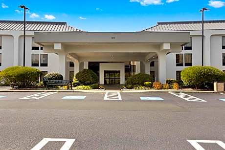Hampton Inn By Hilton Milford