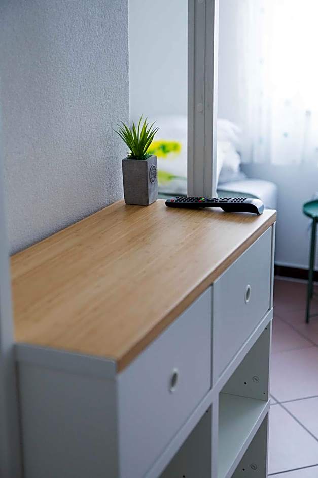 Sali Homes - GaesteHaus Lamm Obersulm