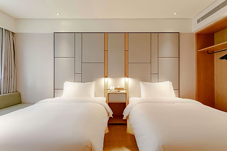 JI Hotel Chengdu Taikoo Li Binjiang Road