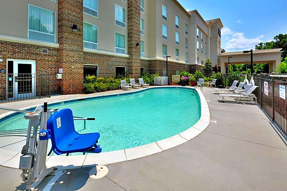 Hampton Inn By Hilton And Suites Charlotte Huntersville