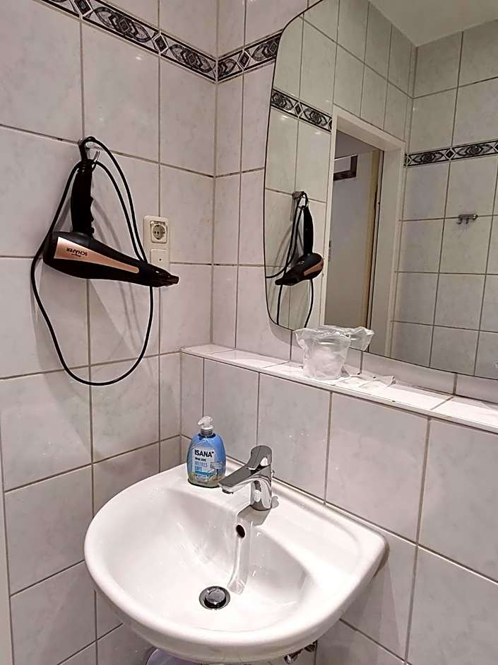 Adler Hotel Frankfurt