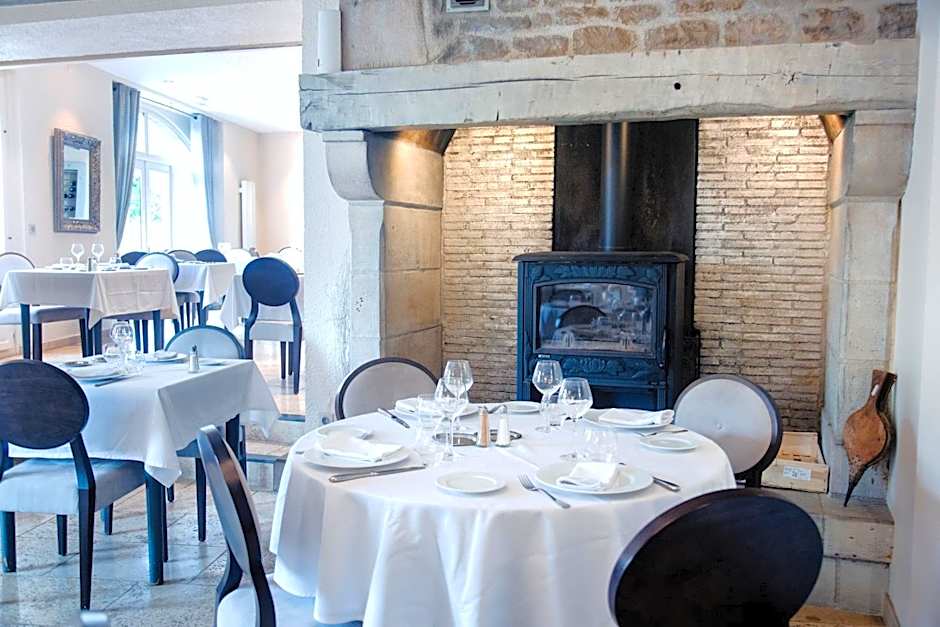 Le Victor Hugo - Hôtel et Restaurant - Logis Hôtels