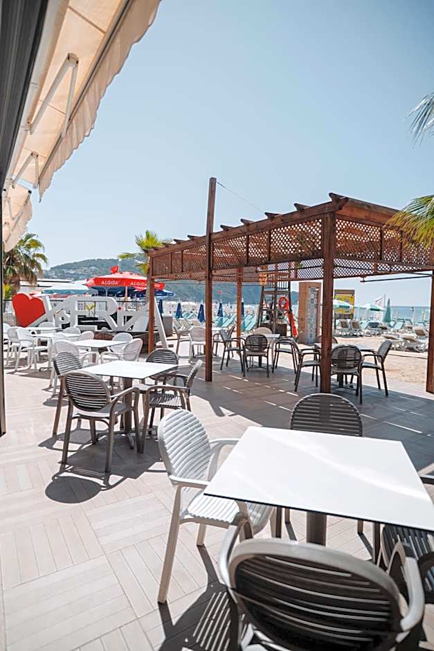 Xperia Saray Beach Hotel