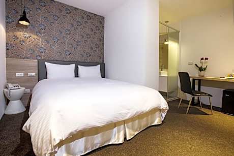 Day-use Double Room (3 Hours)