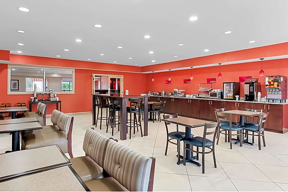 Best Western Plus Magee Inn & Suites