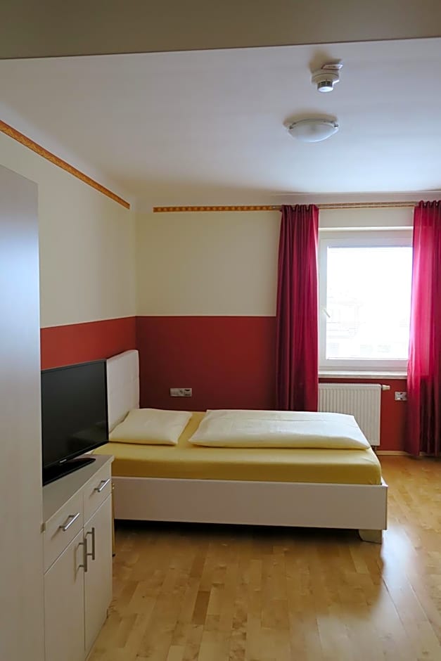 Hotel Restaurant Böck "Roter Hahn"