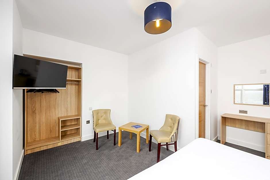 The Sandringham Hotel