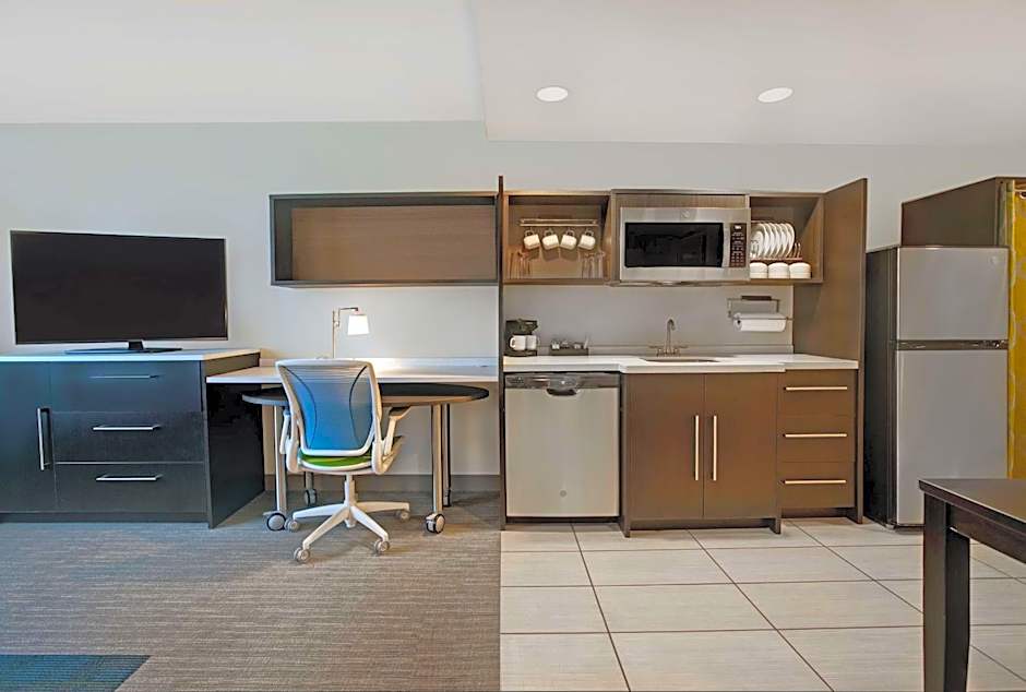 Home2 Suites by Hilton Asheville Airport