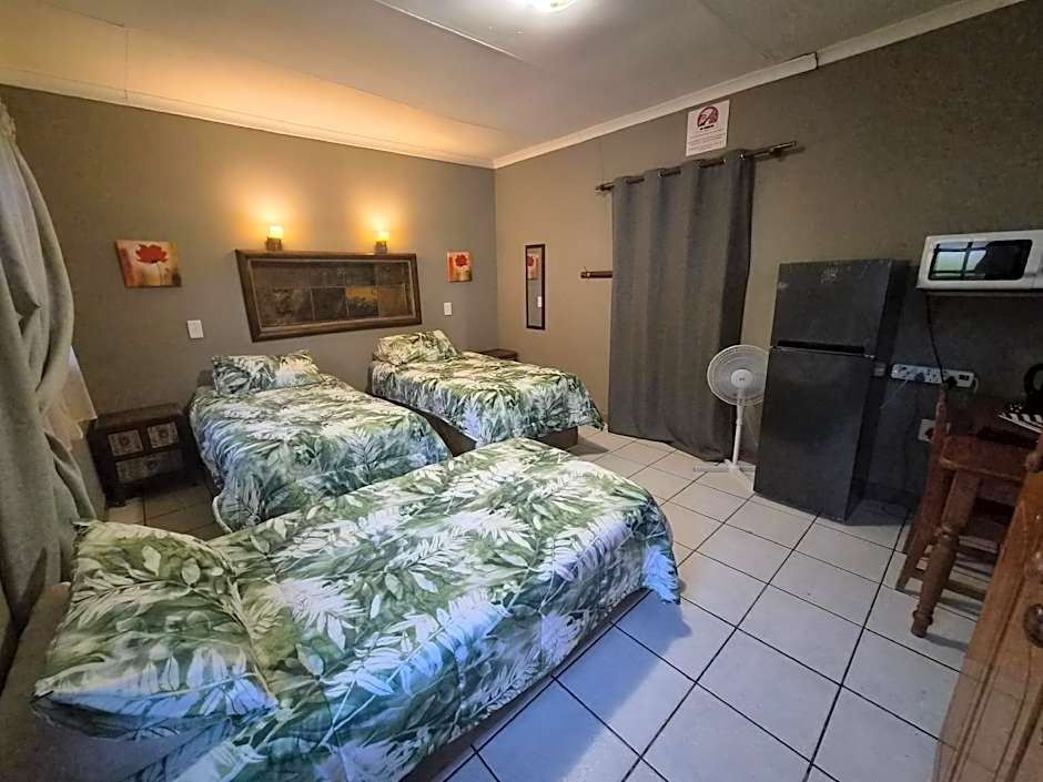 N4 Guest Lodge