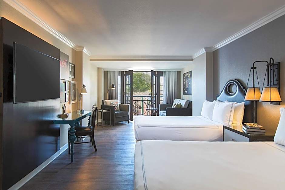 The Lindy Renaissance Charleston Hotel