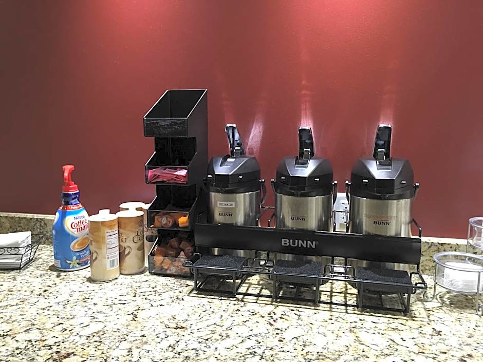 Red Roof Inn & Suites Commerce - Athens