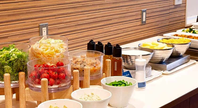 Comfort Hotel Narita